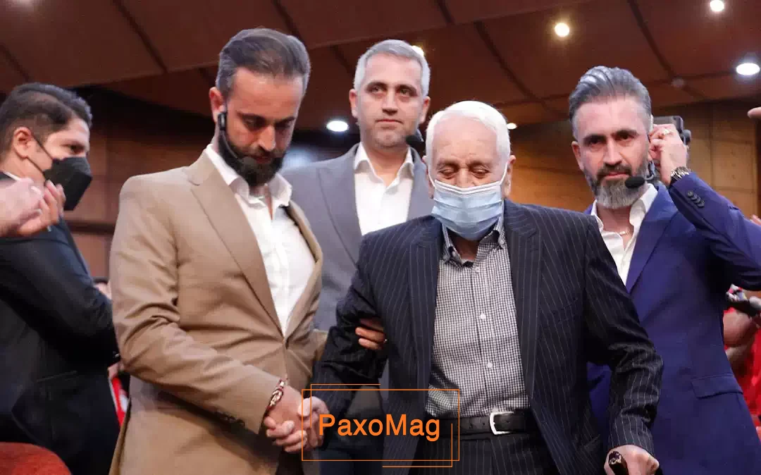 محمدرضا، حمیدرضا و محسن رامخو در کنار پدر